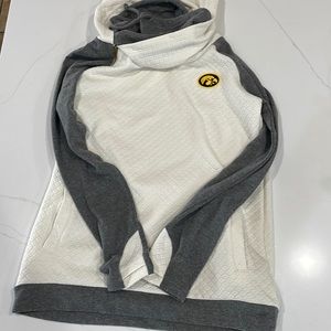 Iowa Hawkeye sweatshirt little more light weight barely worn